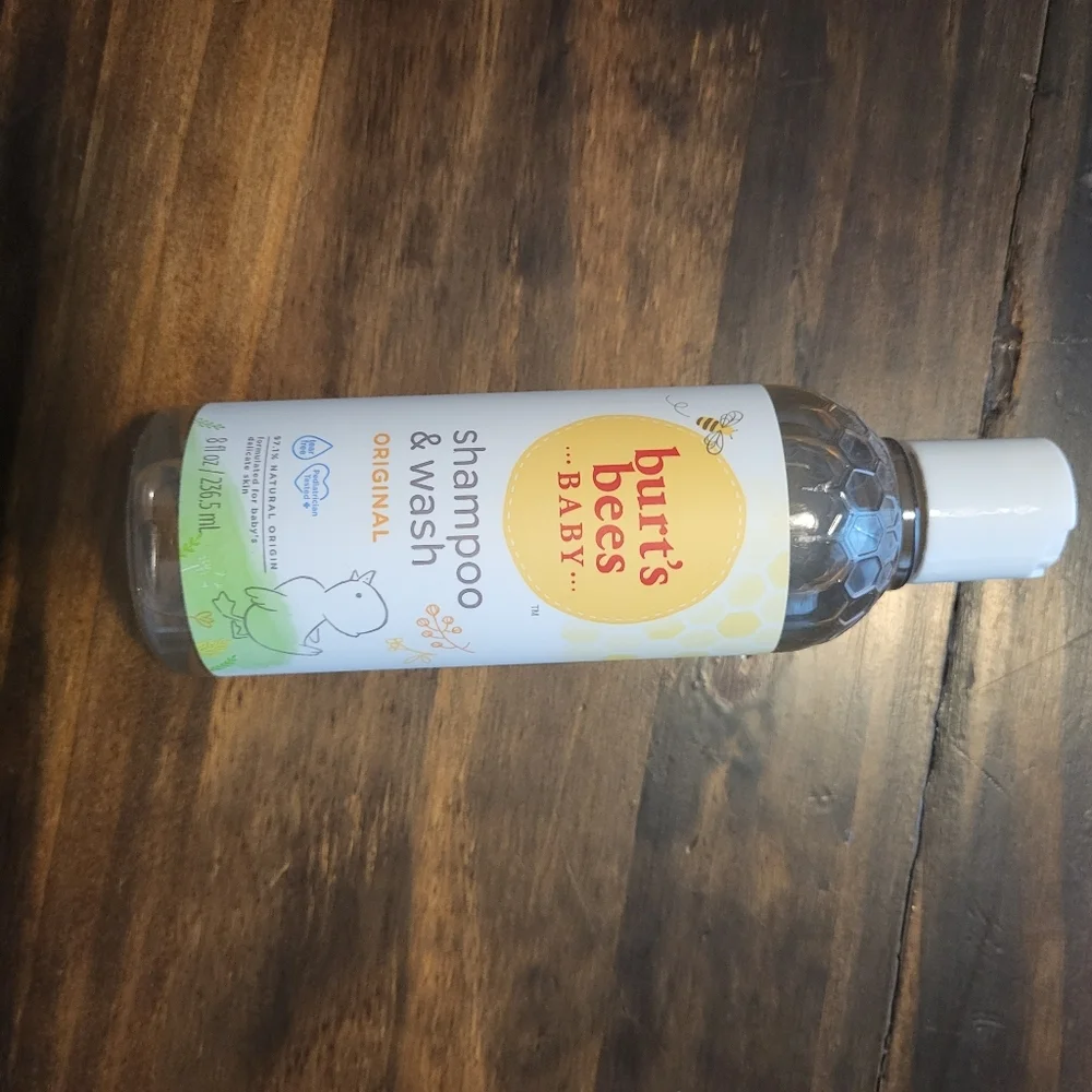 SEALED,UNUSED Burts Bees Baby nourishing lotion 6 oz and shampoo & wash 8 fl oz